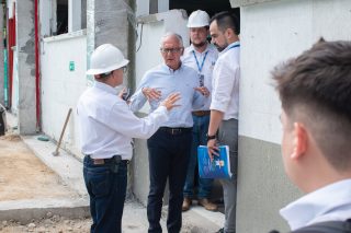 Visita y recorrido del Ministro de Salud y Protección Social por el HUHMP