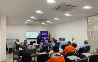 Jornada de capacitación a veedores