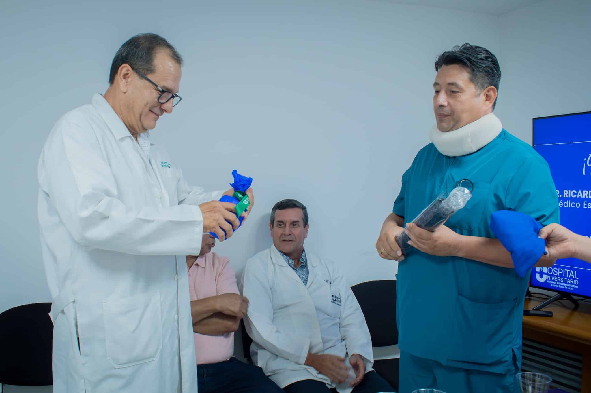 Buen viento y buena mar al doctor Ricardo Perdomo Perdomo