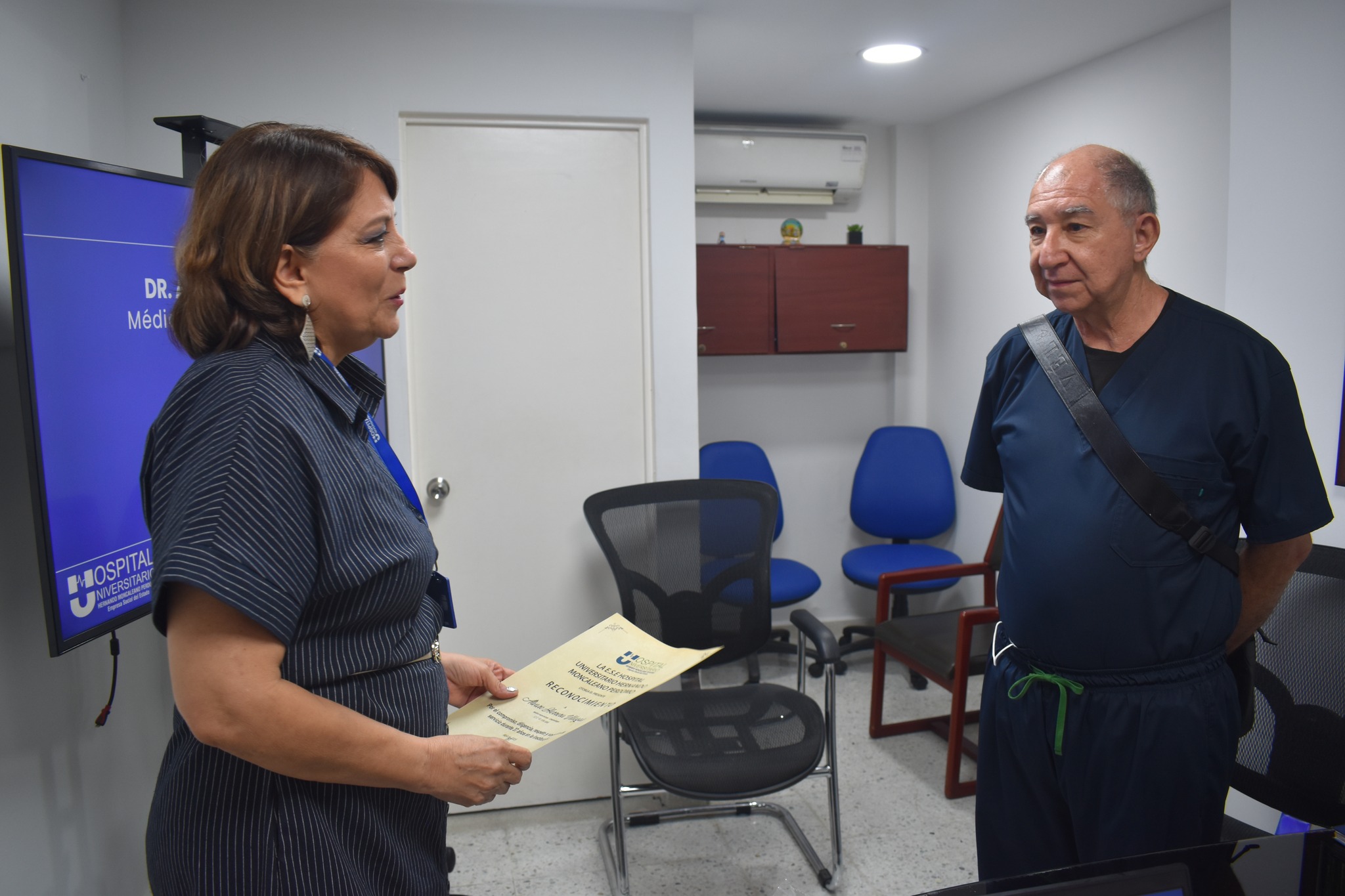 Feliz retiro doctor Álvaro
